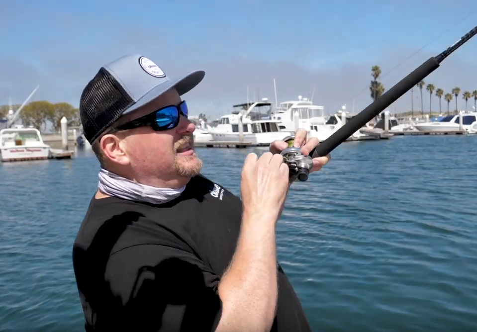 Tune-Up Tuesday | When to Set The Hook | J-Hook Vs. Circle Hook - Okuma Fishing Tackle Corp