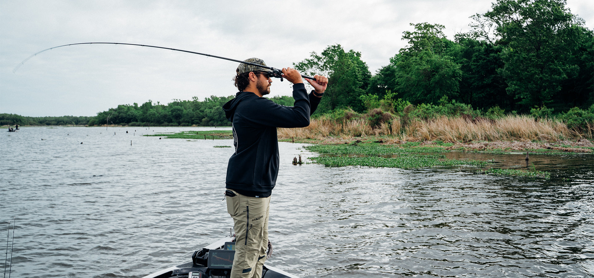 ambassador 7776 fishing pole 7706MB (H) 12-25lbs | 7'5" 7'8" 7'11" our Graphite Series Casting Rod will keep you in the game Catfish Rod | FMJ Rod